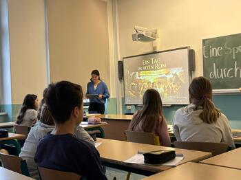 Latein lebendig gemacht